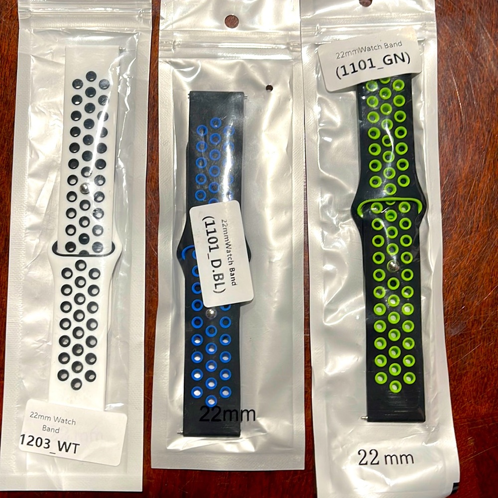 Samsung Galaxy Watch 3 watch Sports bands (new in packaging)